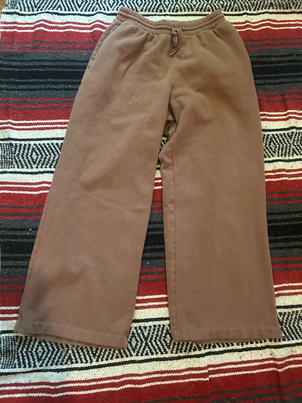 Old Navy Men's Chinos cut sweatpants in Light Brown